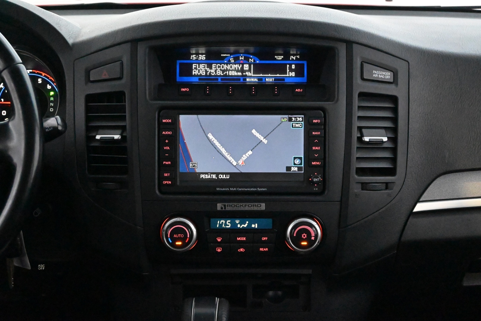 MITSUBISHI Pajero 2008
