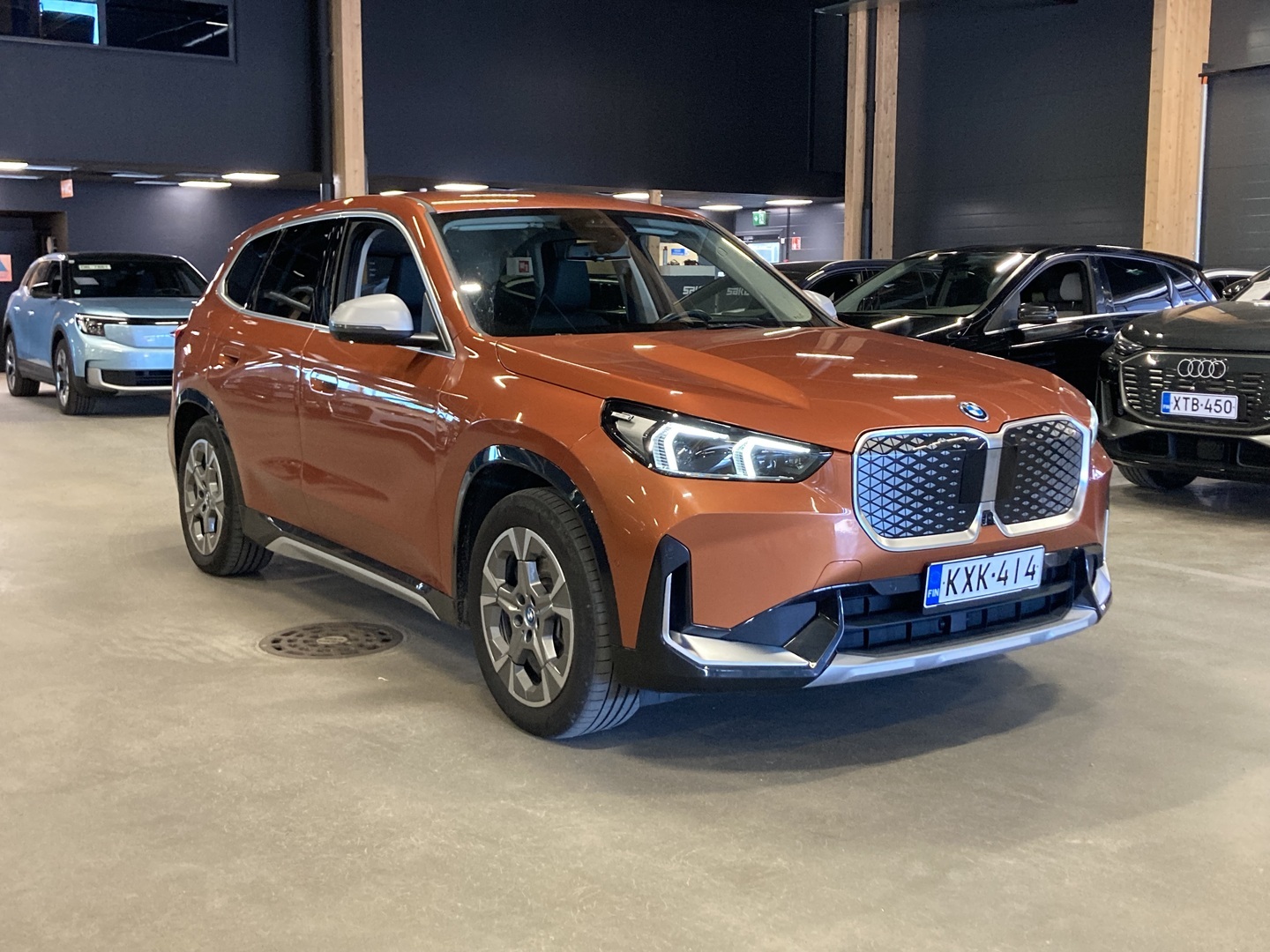 BMW iX1 2024