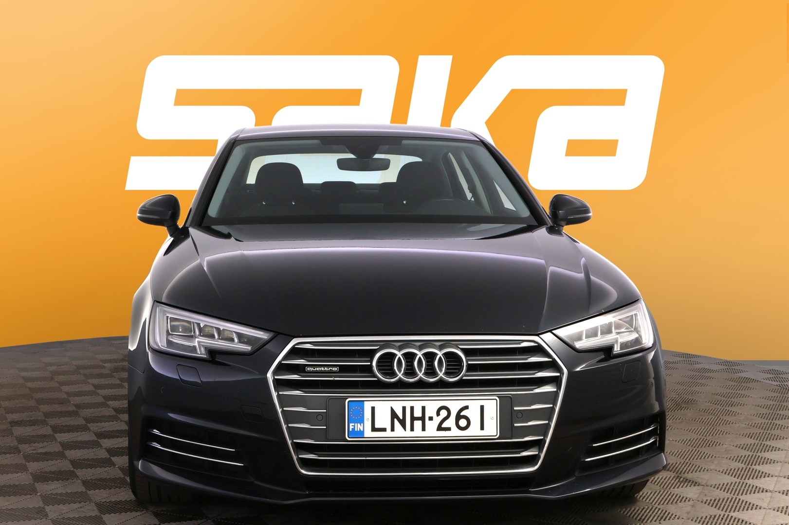 AUDI A4 2016