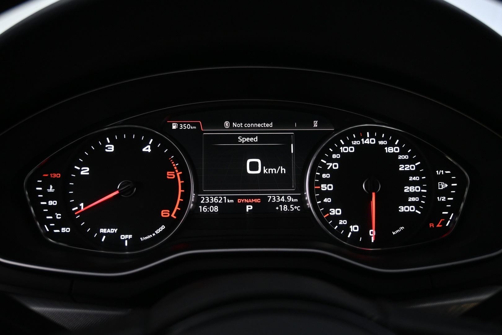 AUDI A4 2016