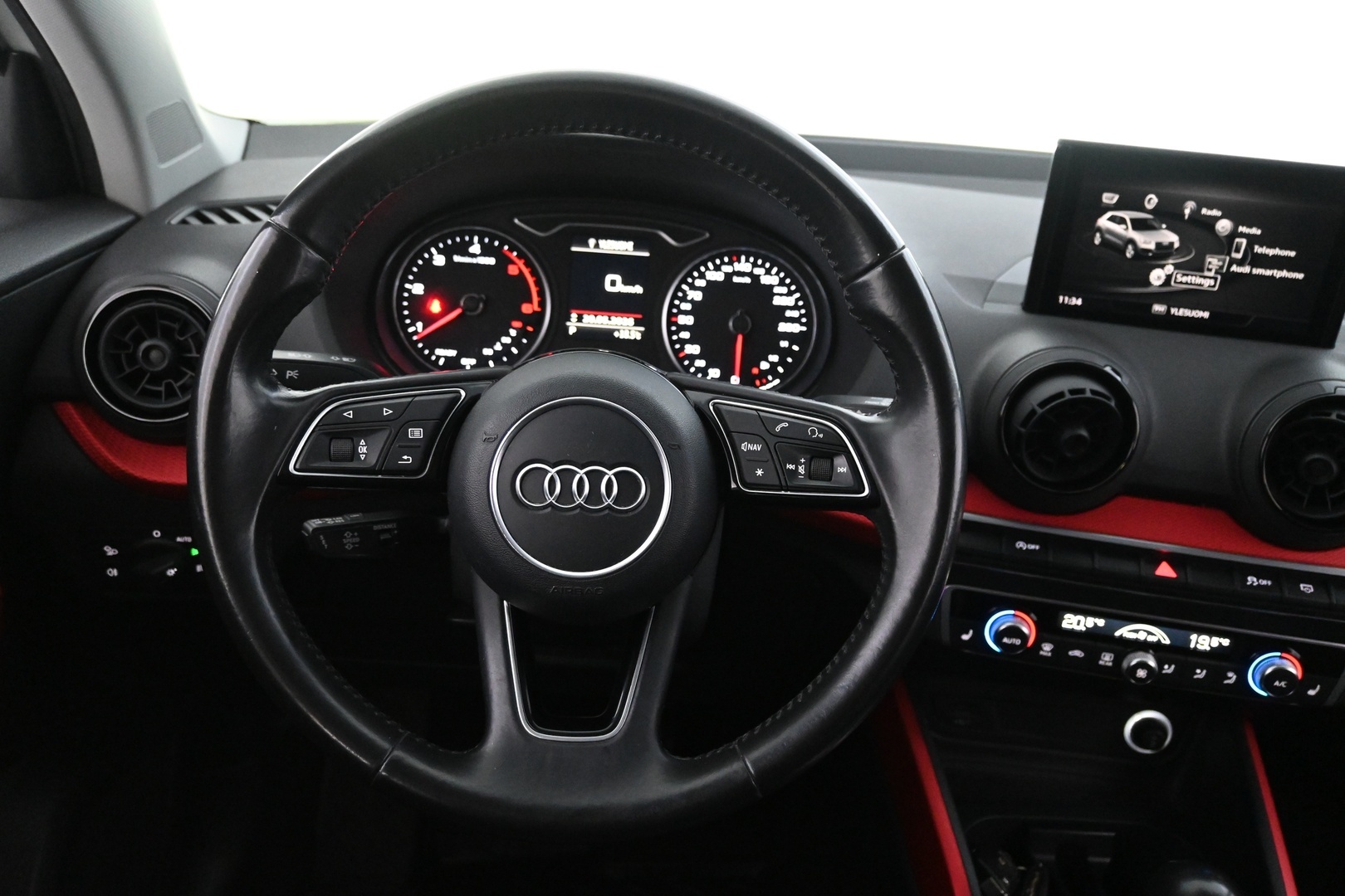 AUDI Q2 2017