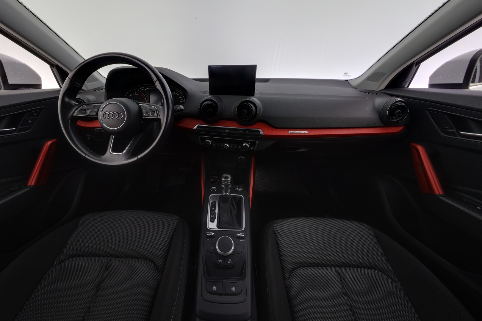 AUDI Q2 2017