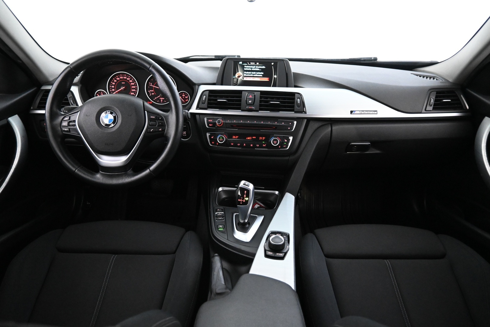 BMW 320 2015