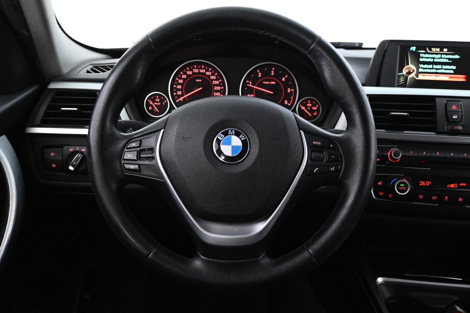 BMW 320 2015