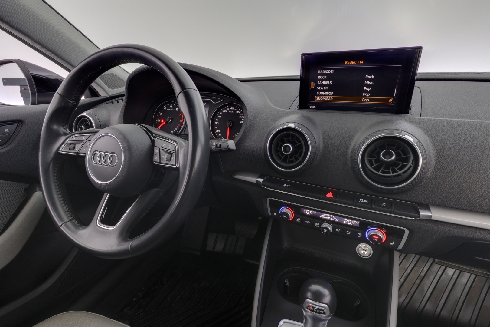 AUDI A3 2019