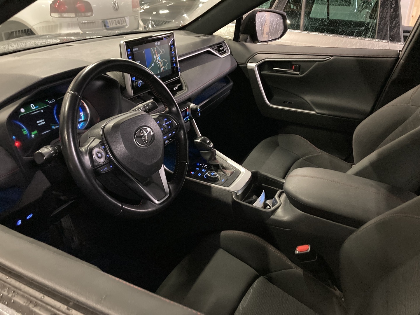 TOYOTA RAV4 Plug-in 2021