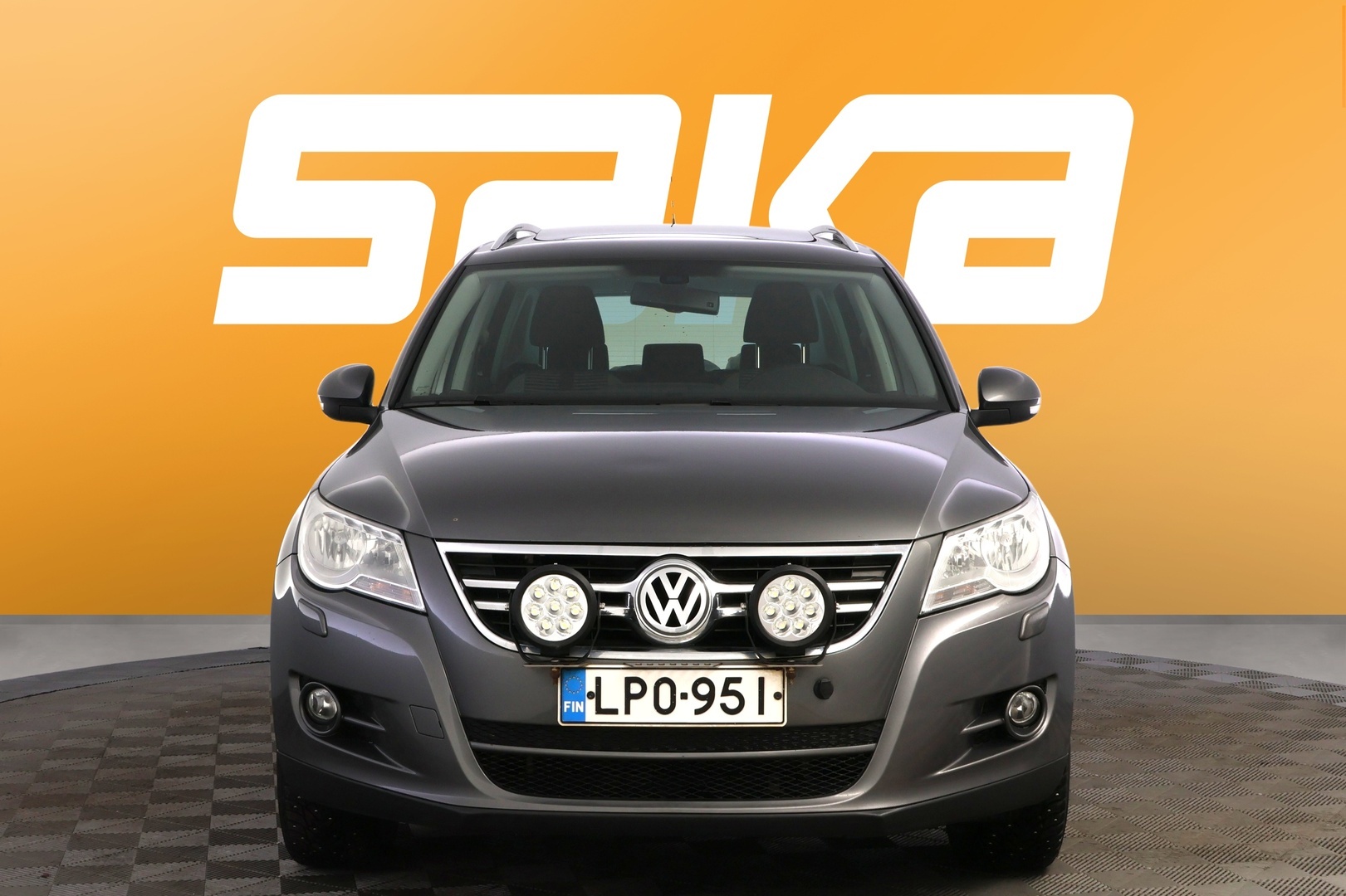 VOLKSWAGEN Tiguan 2011