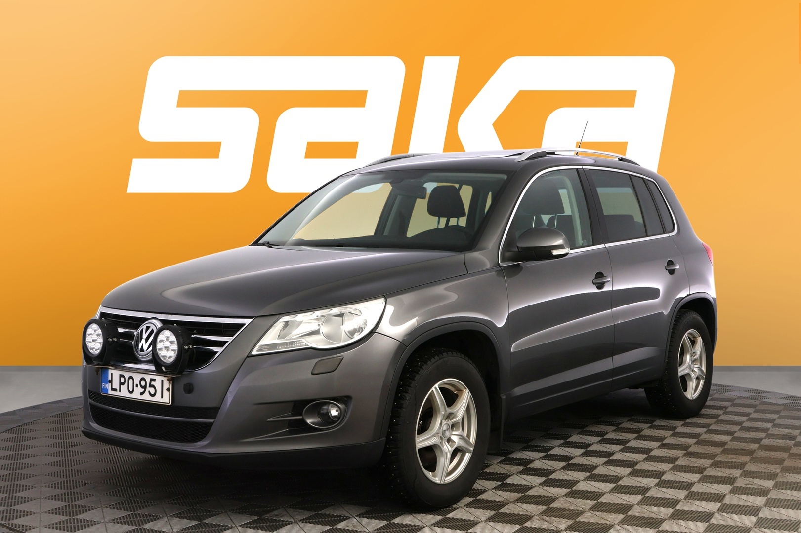 VOLKSWAGEN Tiguan 2011