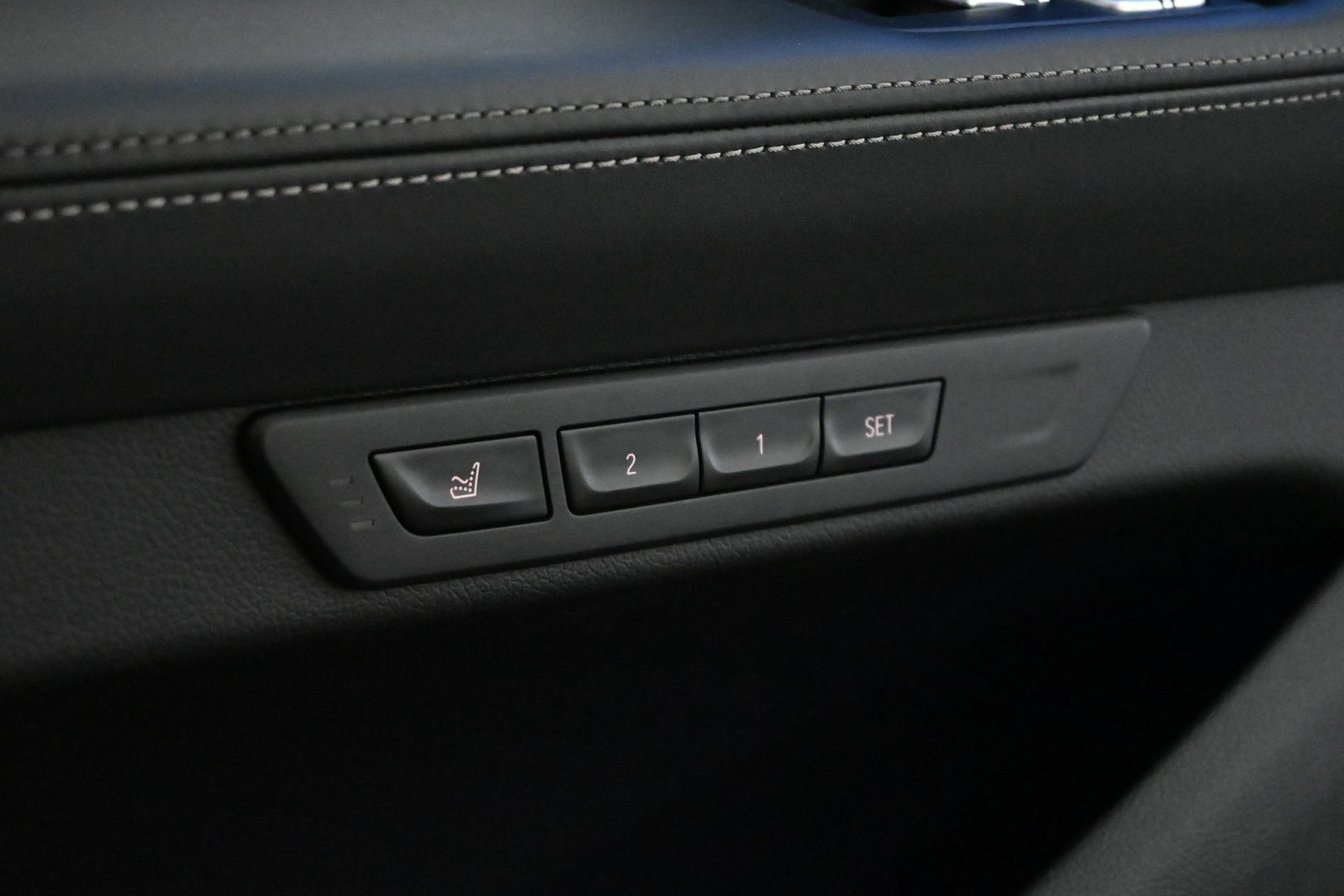 BMW 745 2020