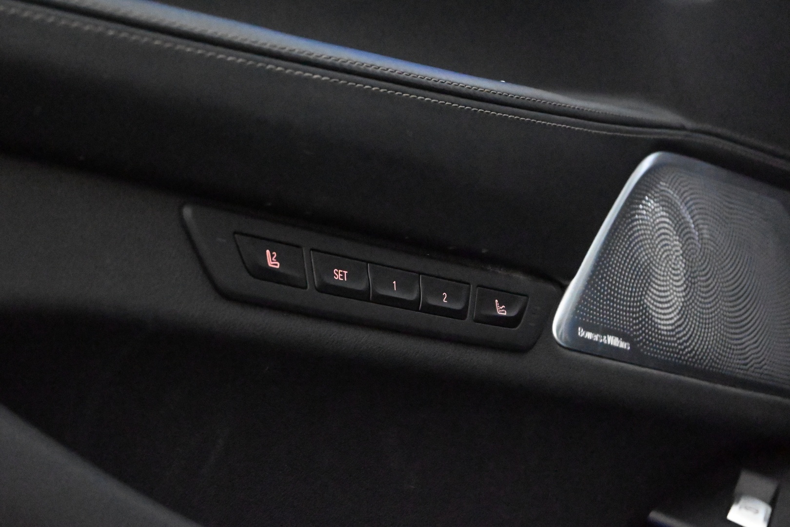 BMW 745 2020