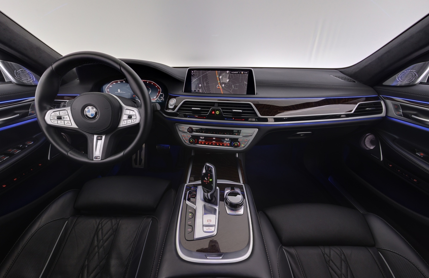 BMW 745 2020
