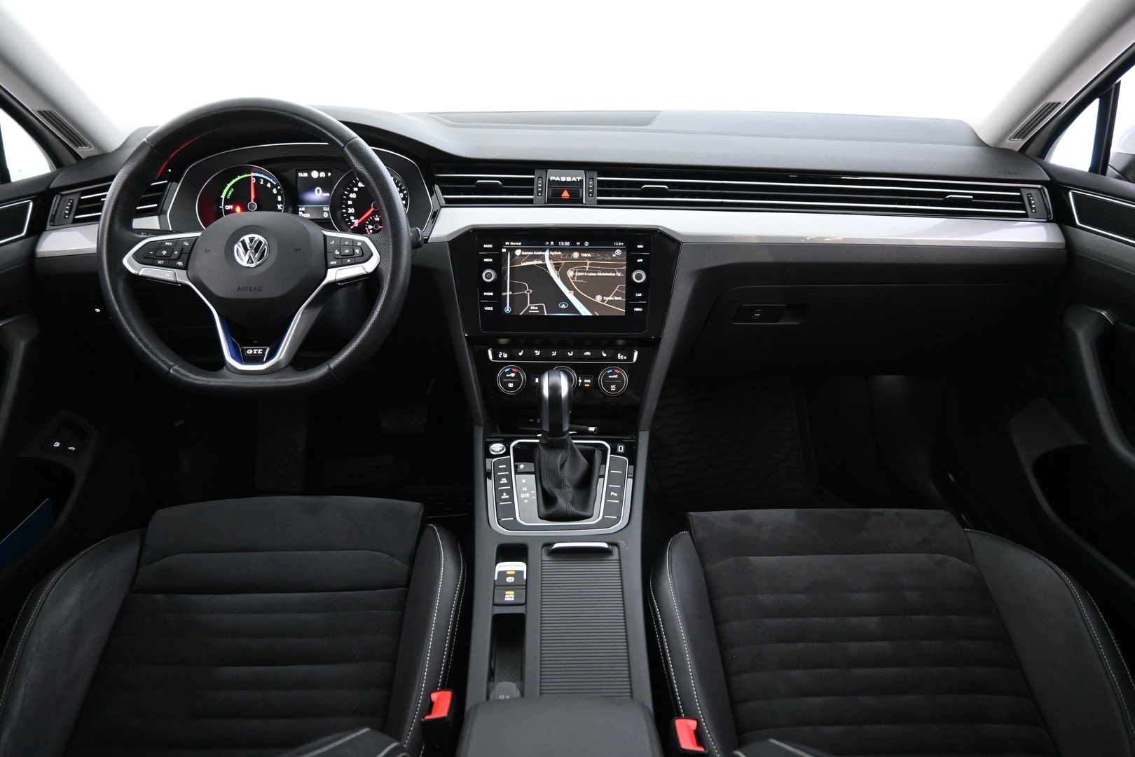 VOLKSWAGEN Passat 2020