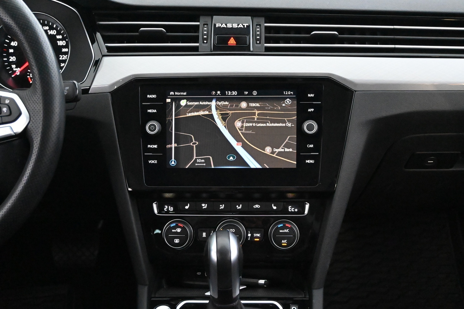 VOLKSWAGEN Passat 2020