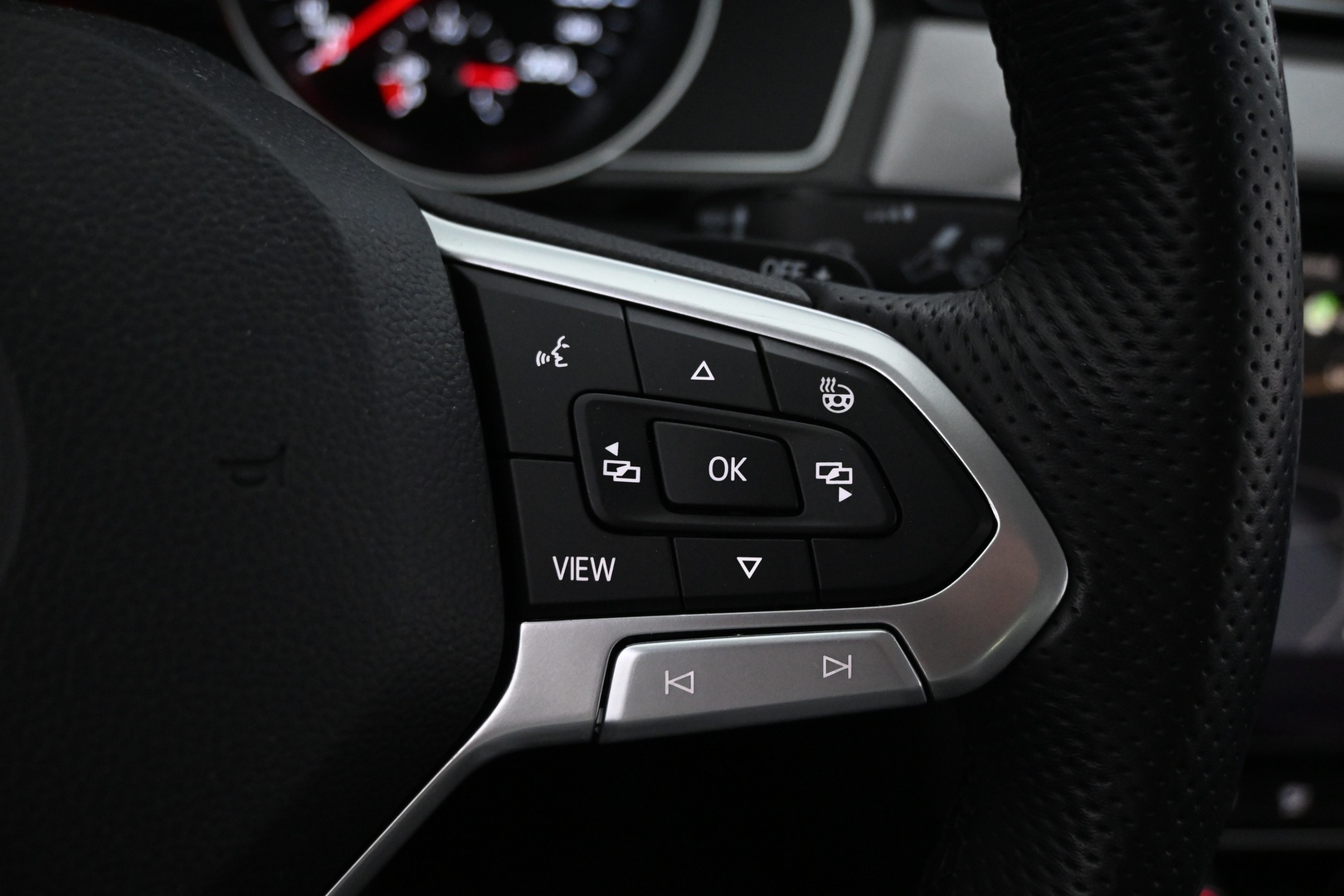 VOLKSWAGEN Passat 2020