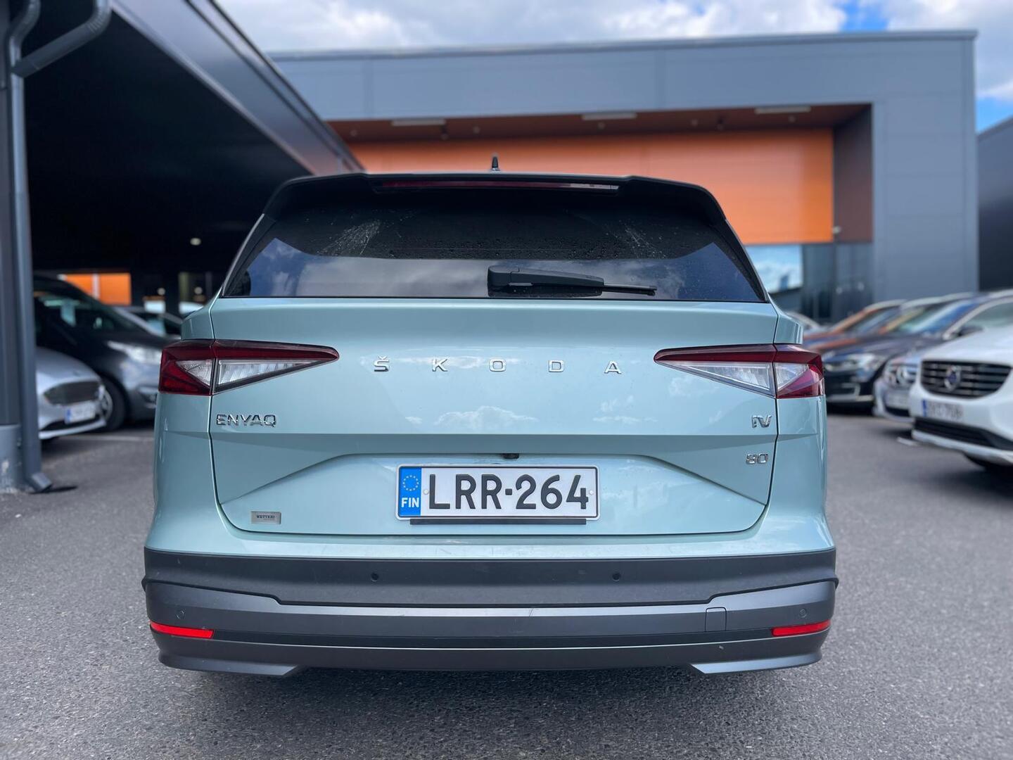 SKODA Enyaq 2023