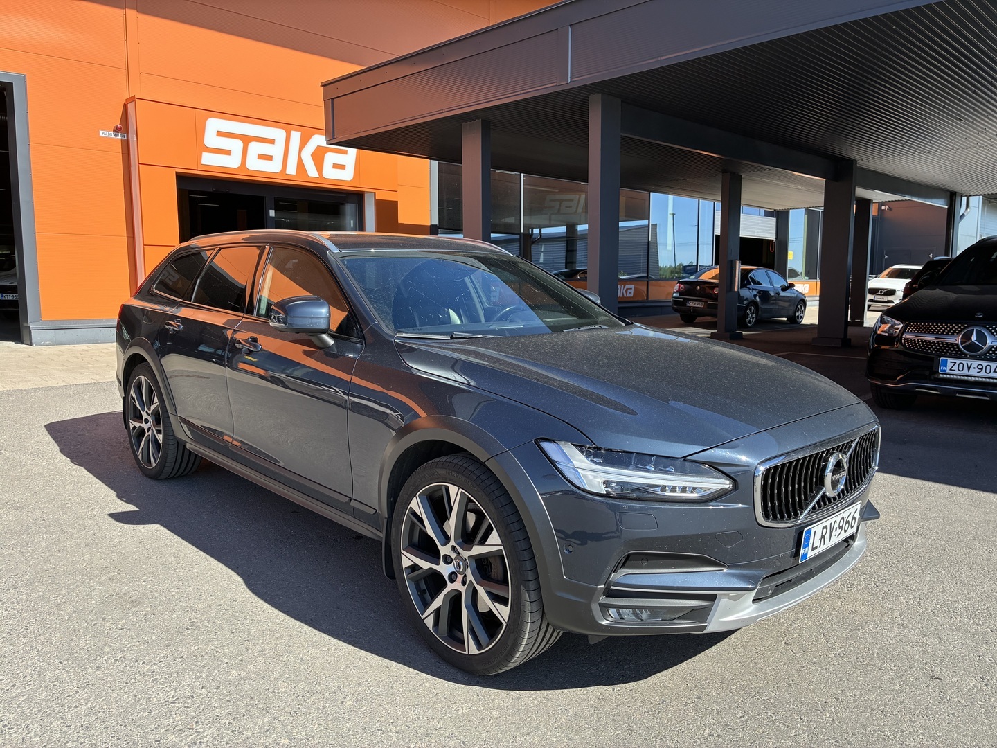 VOLVO V90 Cross Country 2018