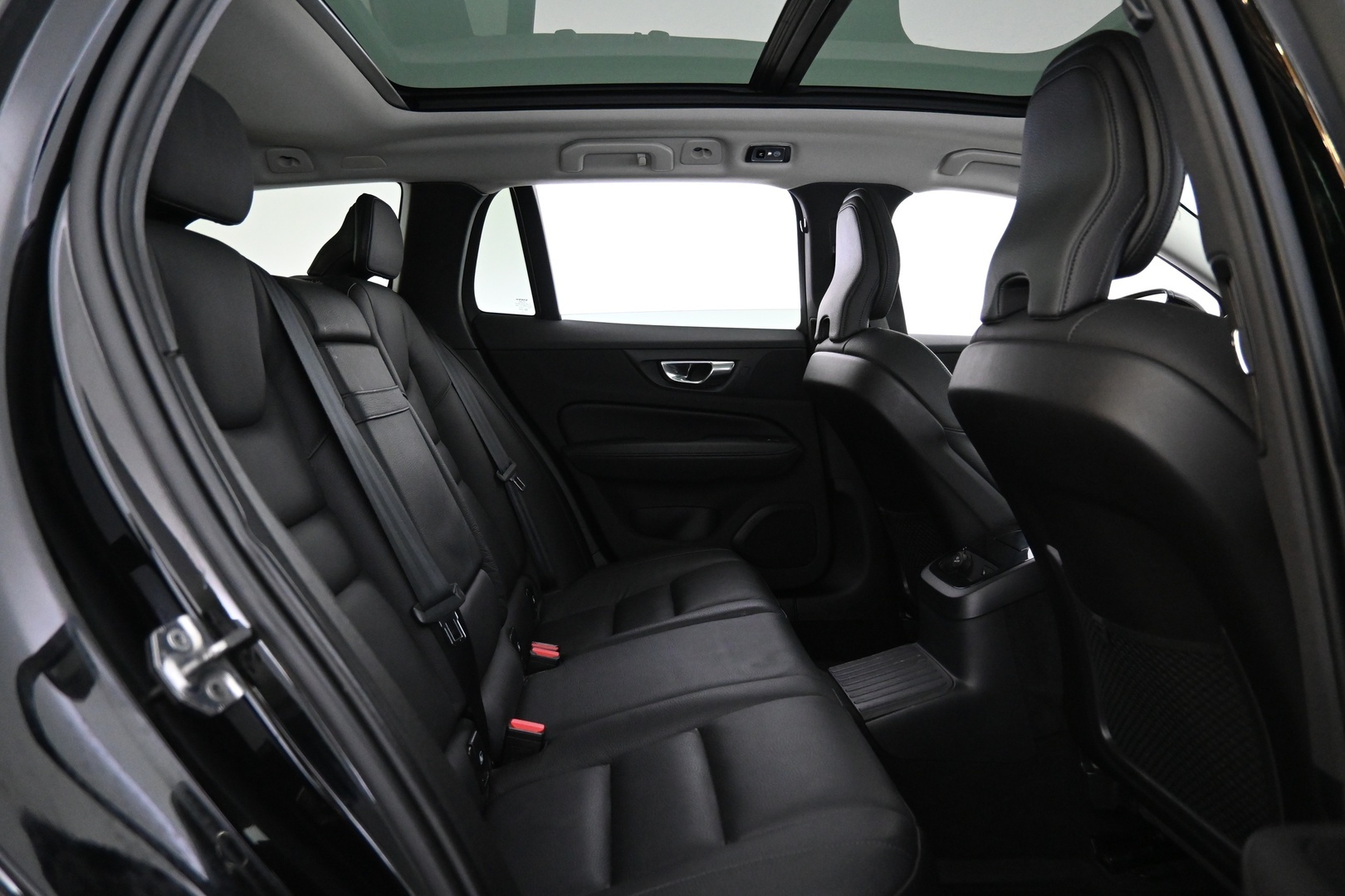 VOLVO V60 2019