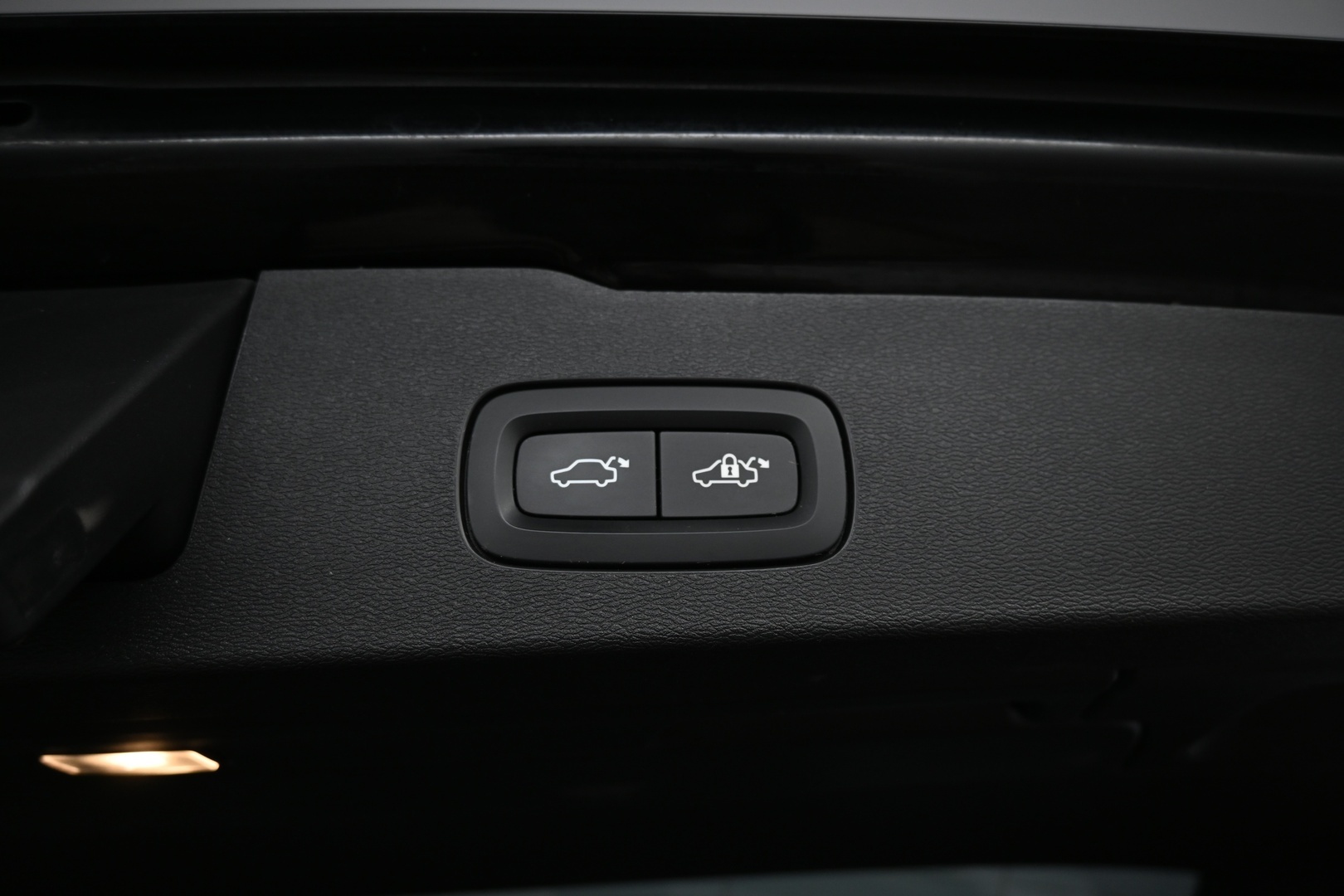 VOLVO V60 2019