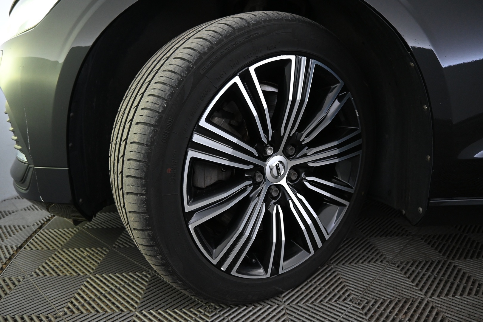 VOLVO V60 2019