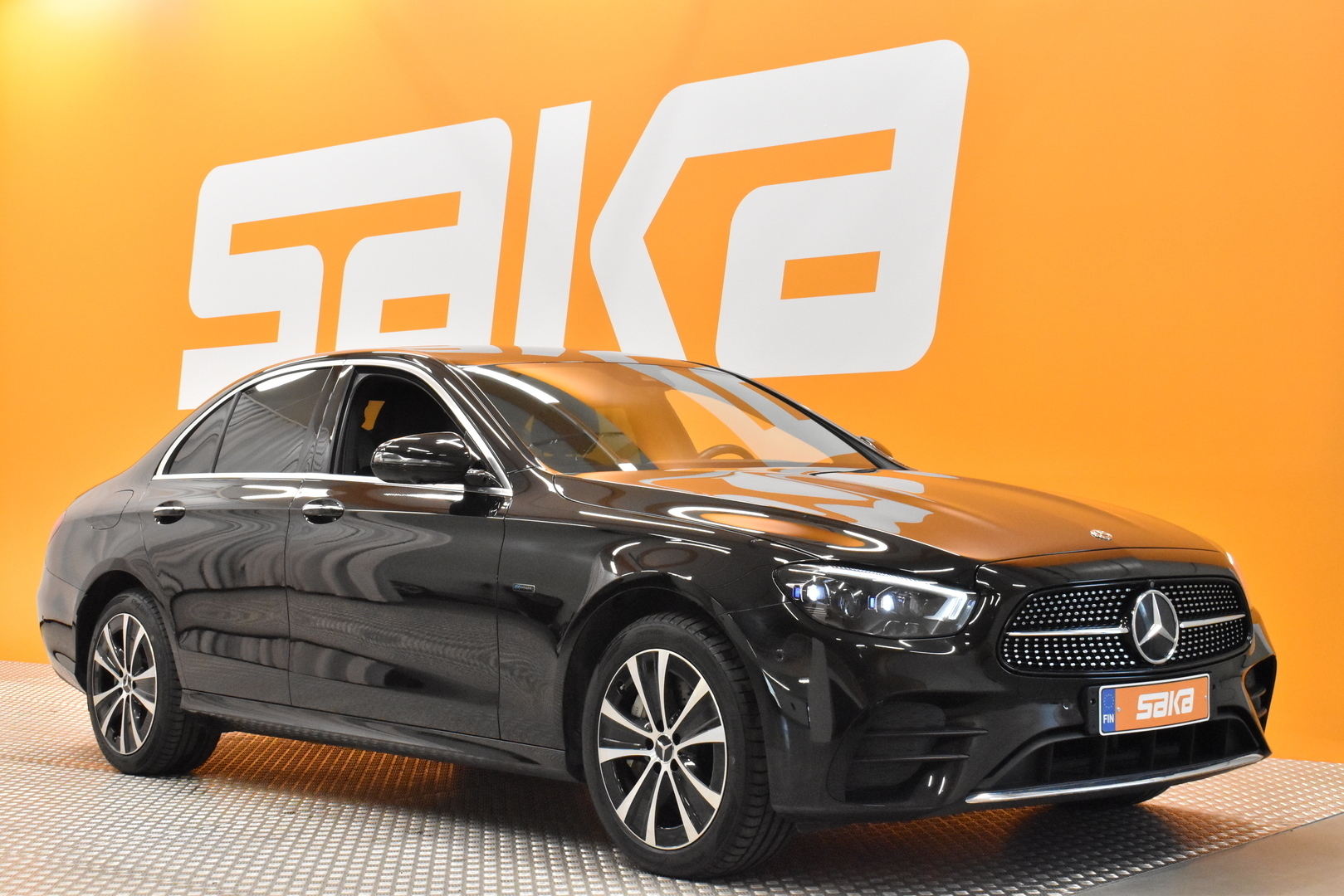 MERCEDES-BENZ E 2021