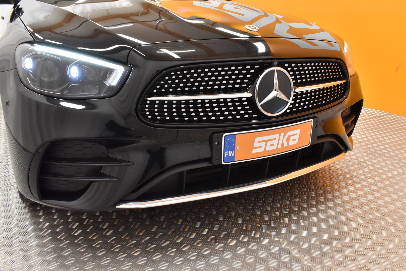 MERCEDES-BENZ E 2021