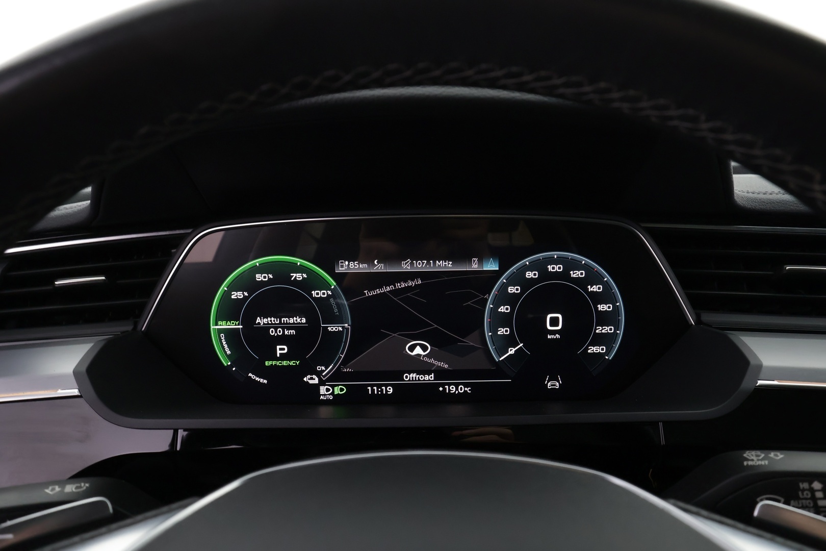 AUDI e-tron 2022
