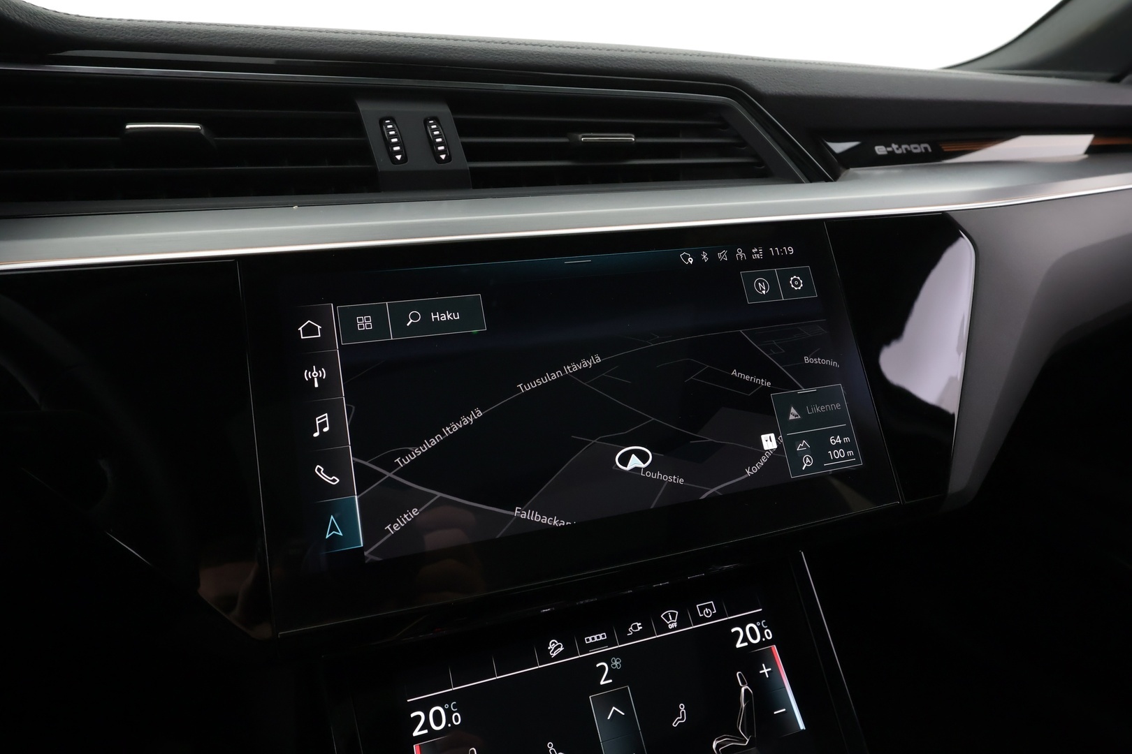 AUDI e-tron 2022