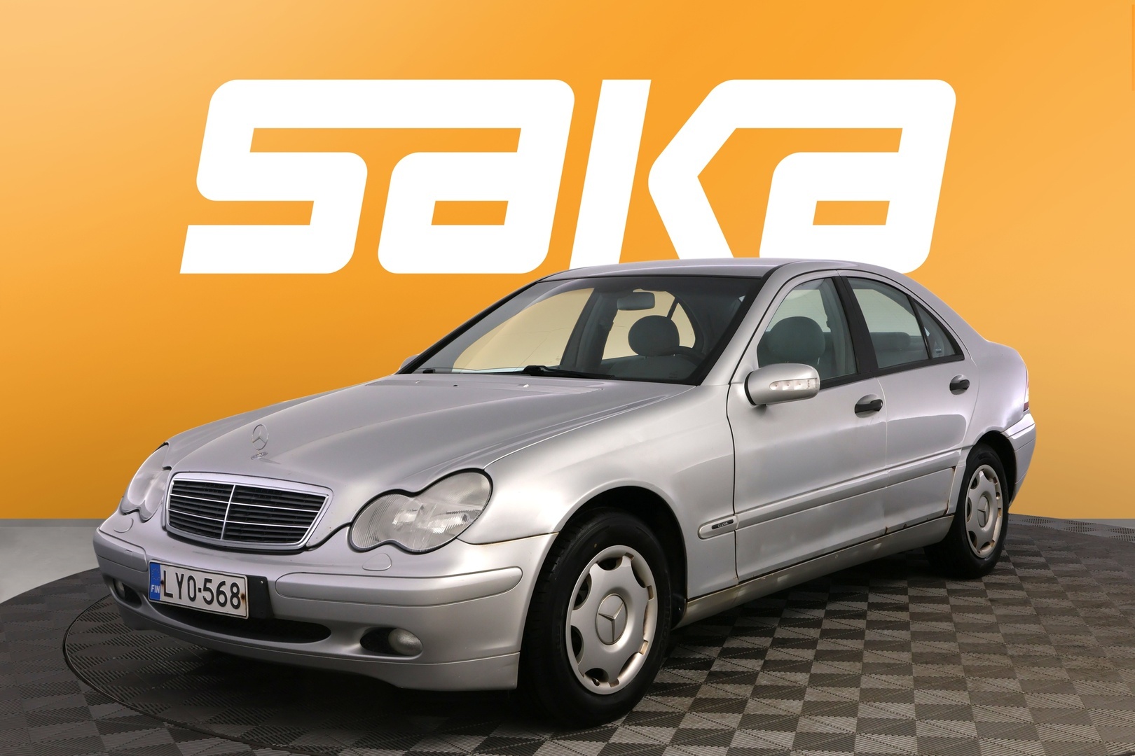 MERCEDES-BENZ C 2001