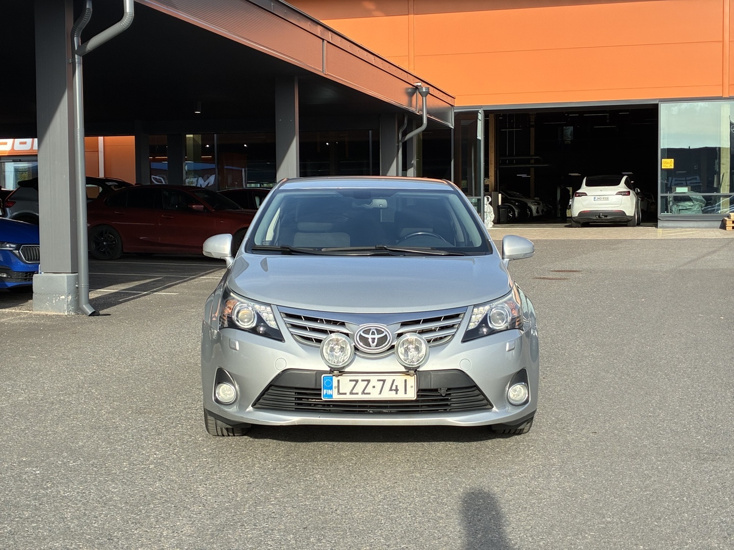 TOYOTA Avensis 2012