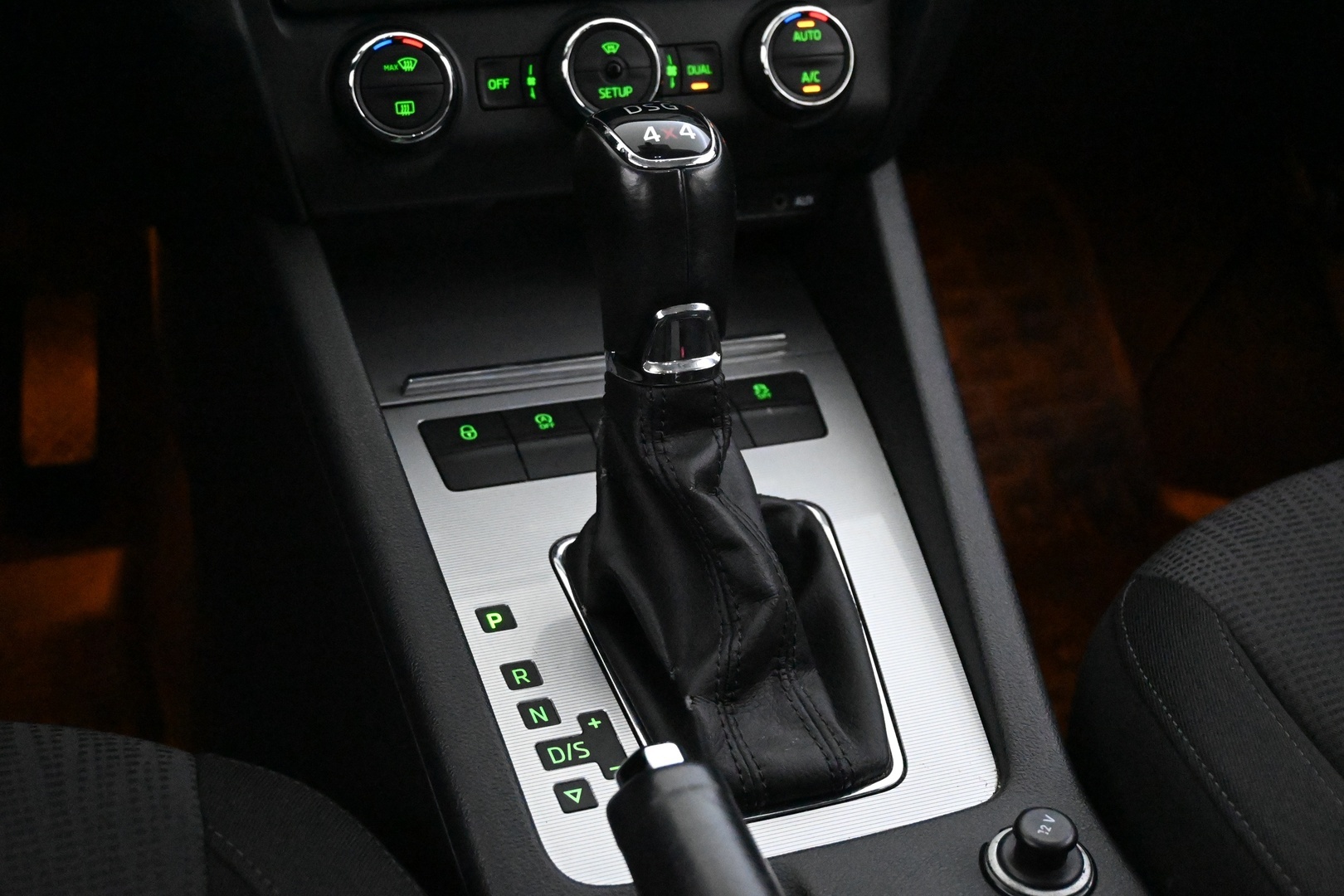 SKODA Octavia 2014