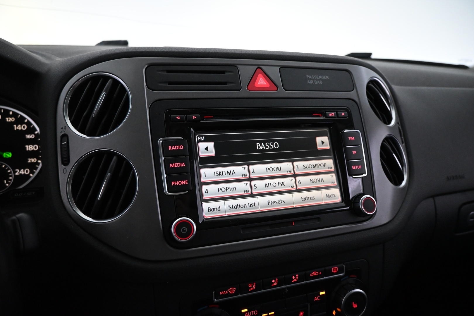 VOLKSWAGEN Tiguan 2010