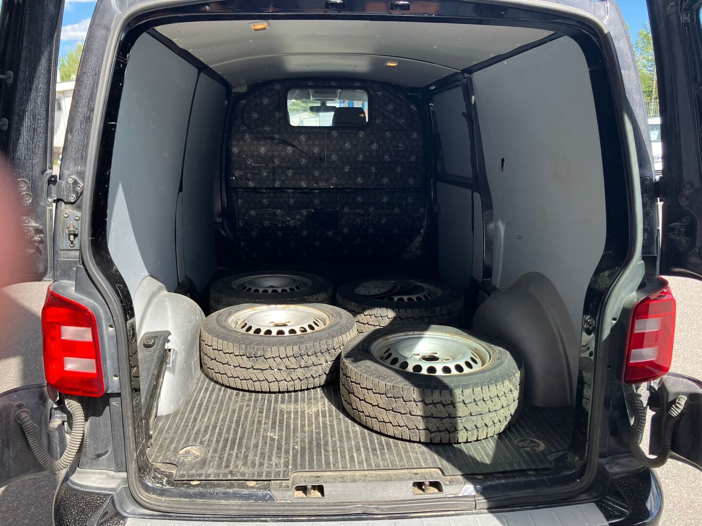 VOLKSWAGEN Transporter 2016