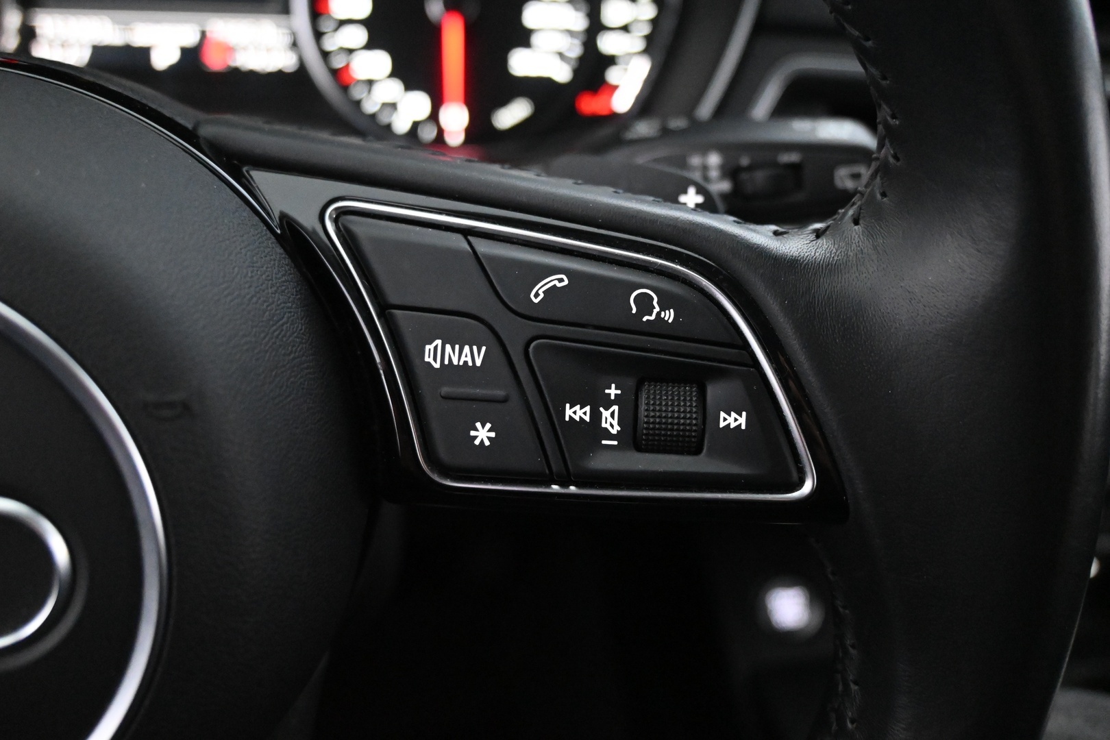 AUDI A4 2018
