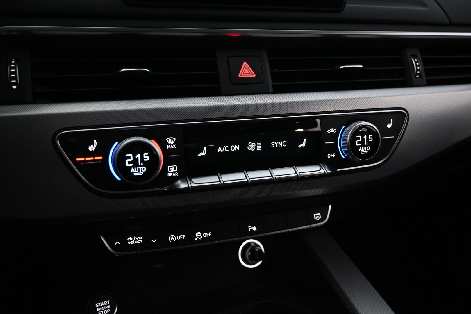 AUDI A4 2018