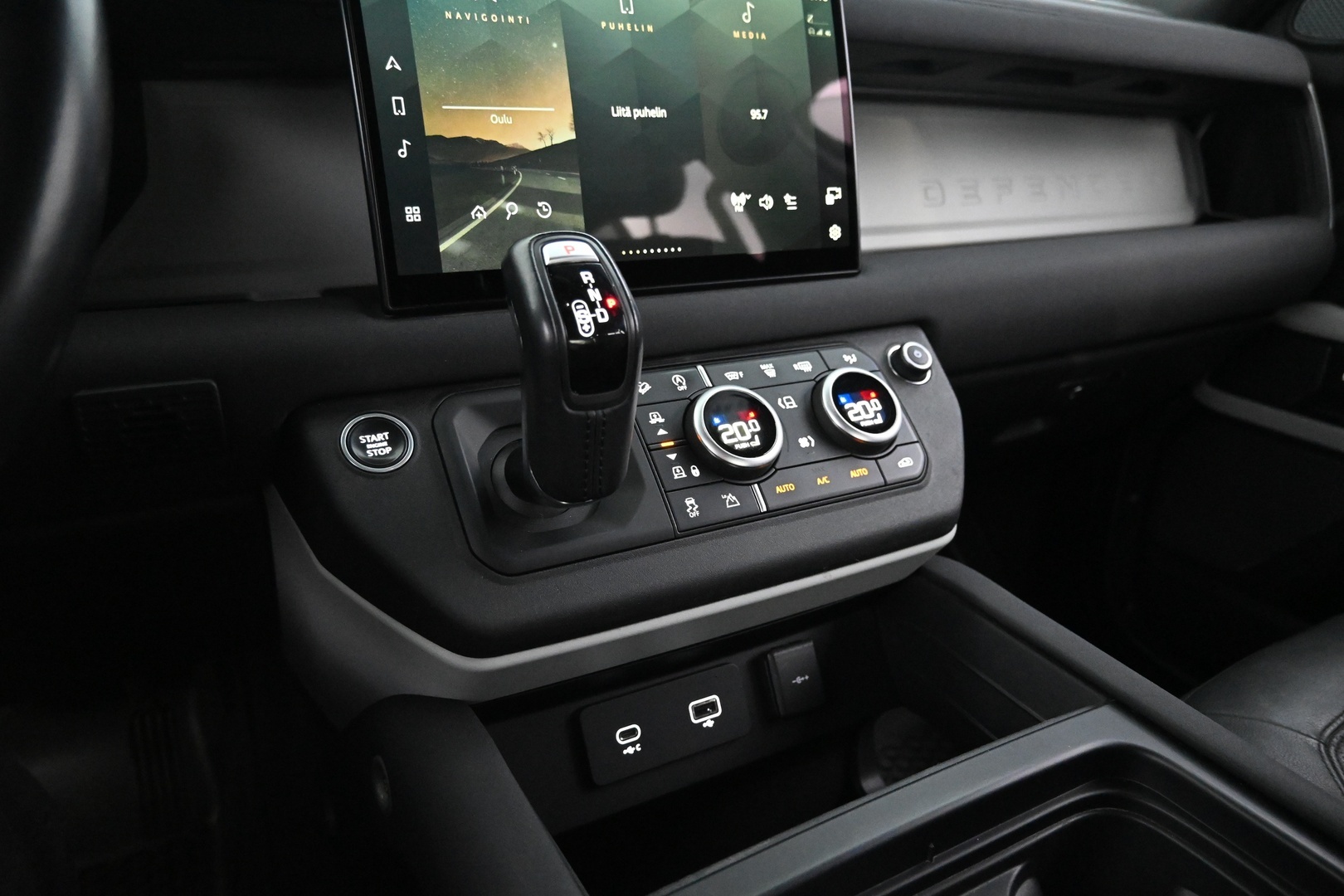 LAND ROVER Defender 2022