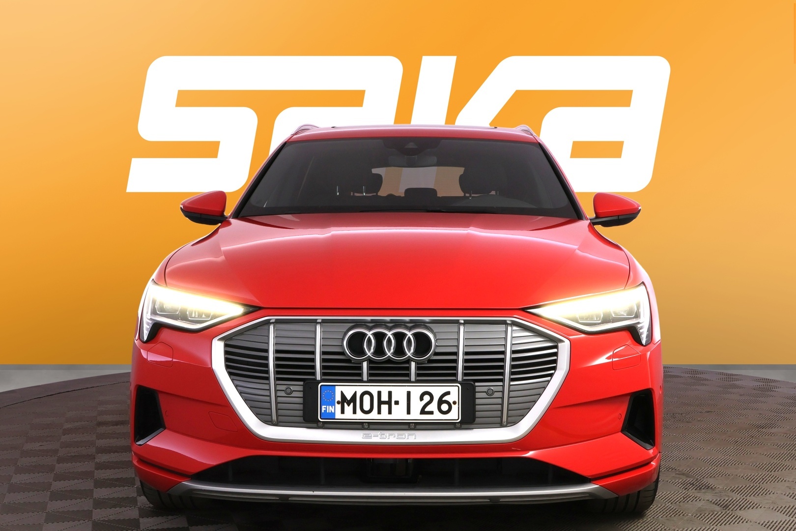 AUDI e-tron 2019
