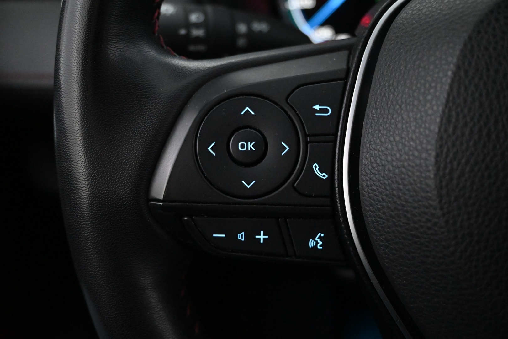 TOYOTA RAV4 PLUG-IN 2021