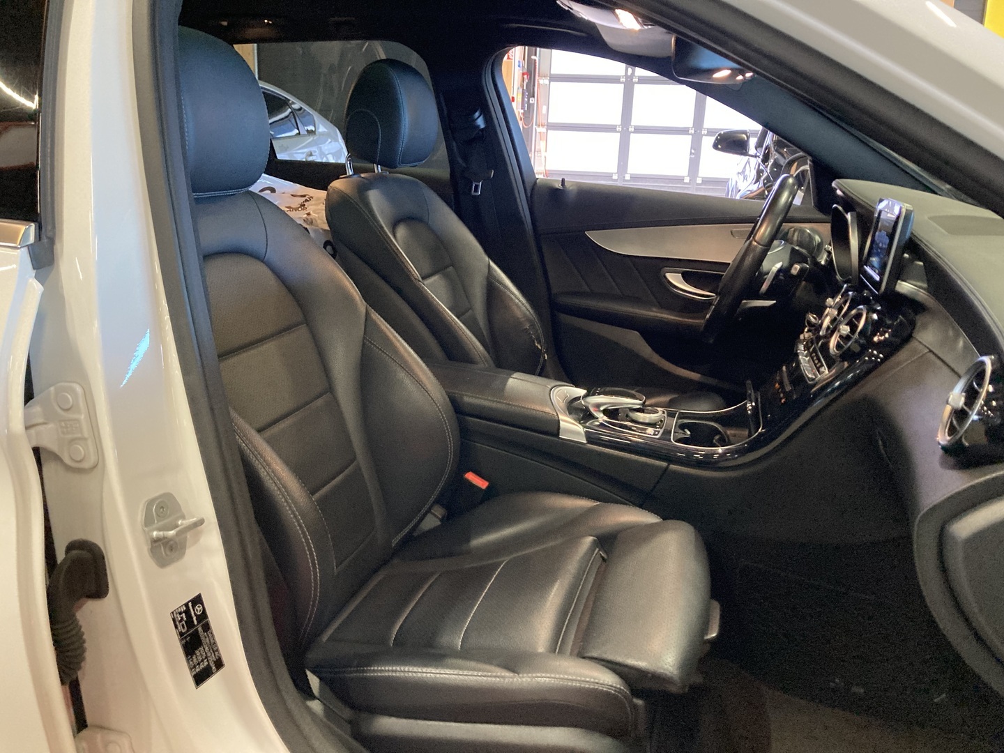 MERCEDES-BENZ C 2015