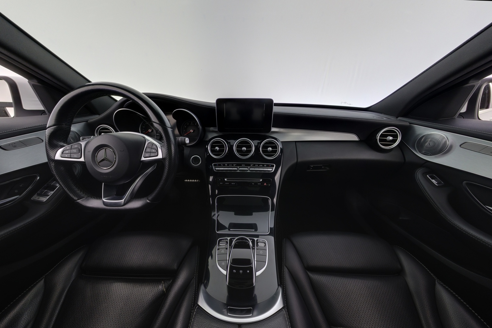 MERCEDES-BENZ C 2016