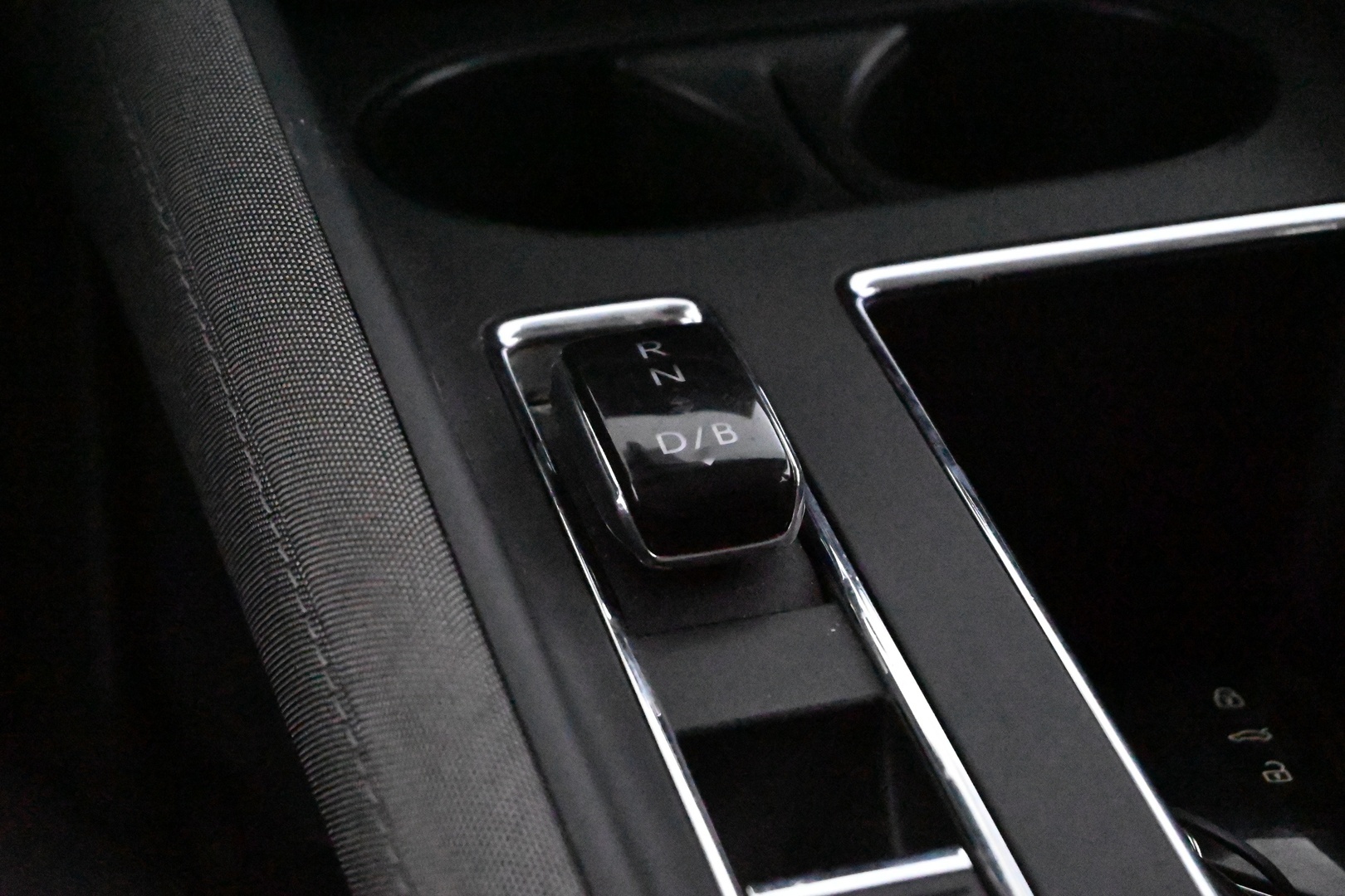 SKODA ENYAQ 2022