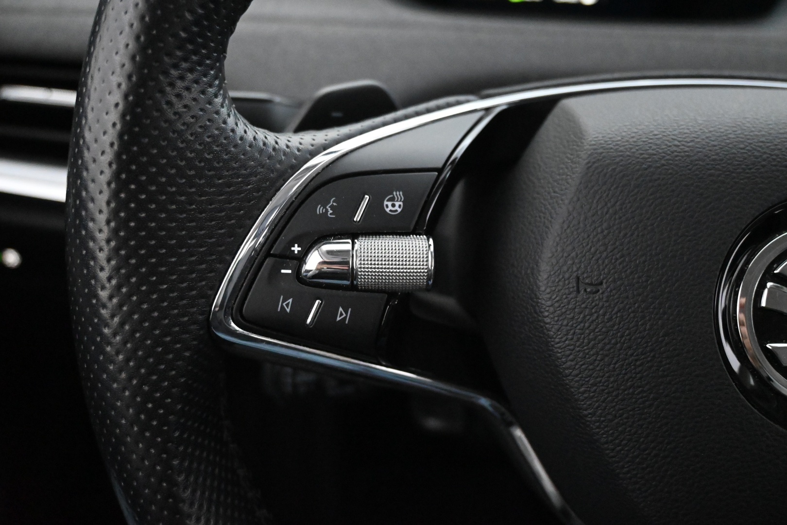 SKODA ENYAQ 2022