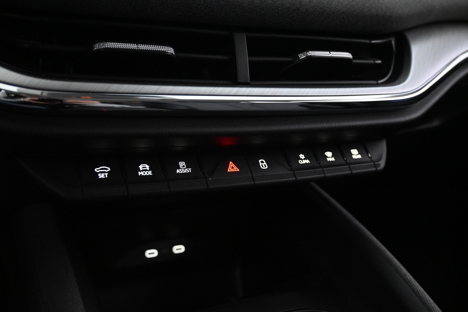 SKODA ENYAQ 2022