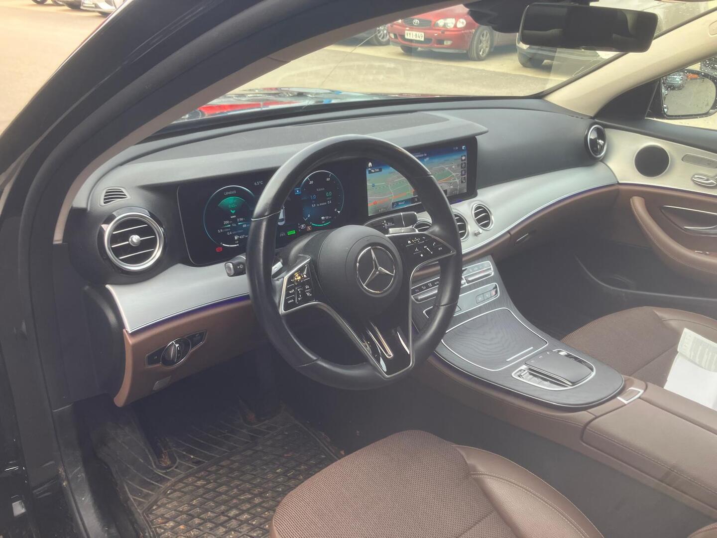 MERCEDES-BENZ E 2021