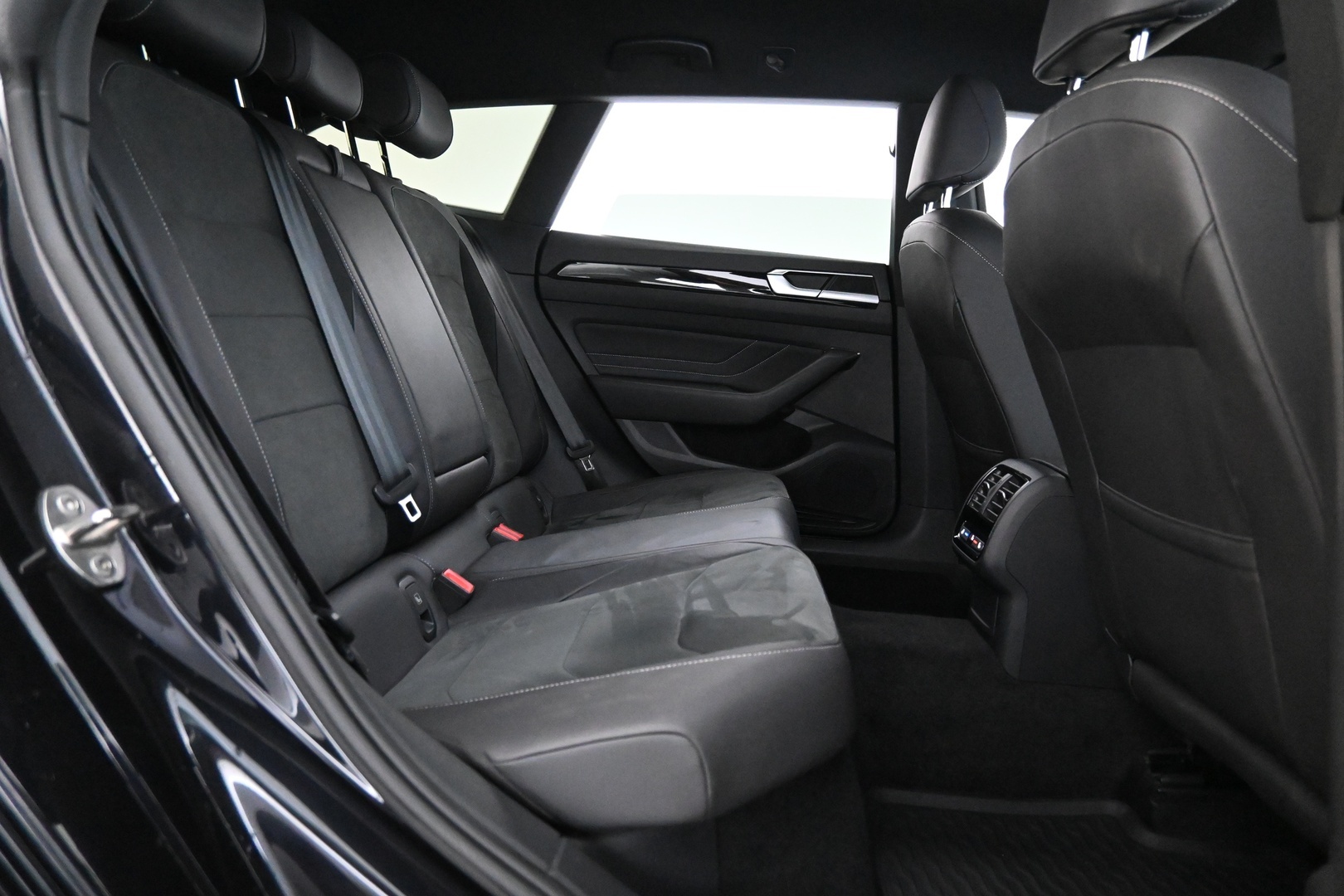 VOLKSWAGEN Arteon 2021