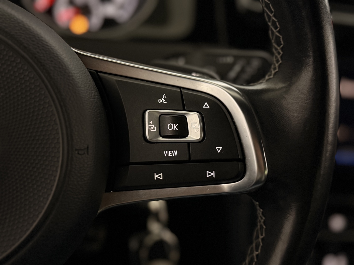 VOLKSWAGEN Golf 2019