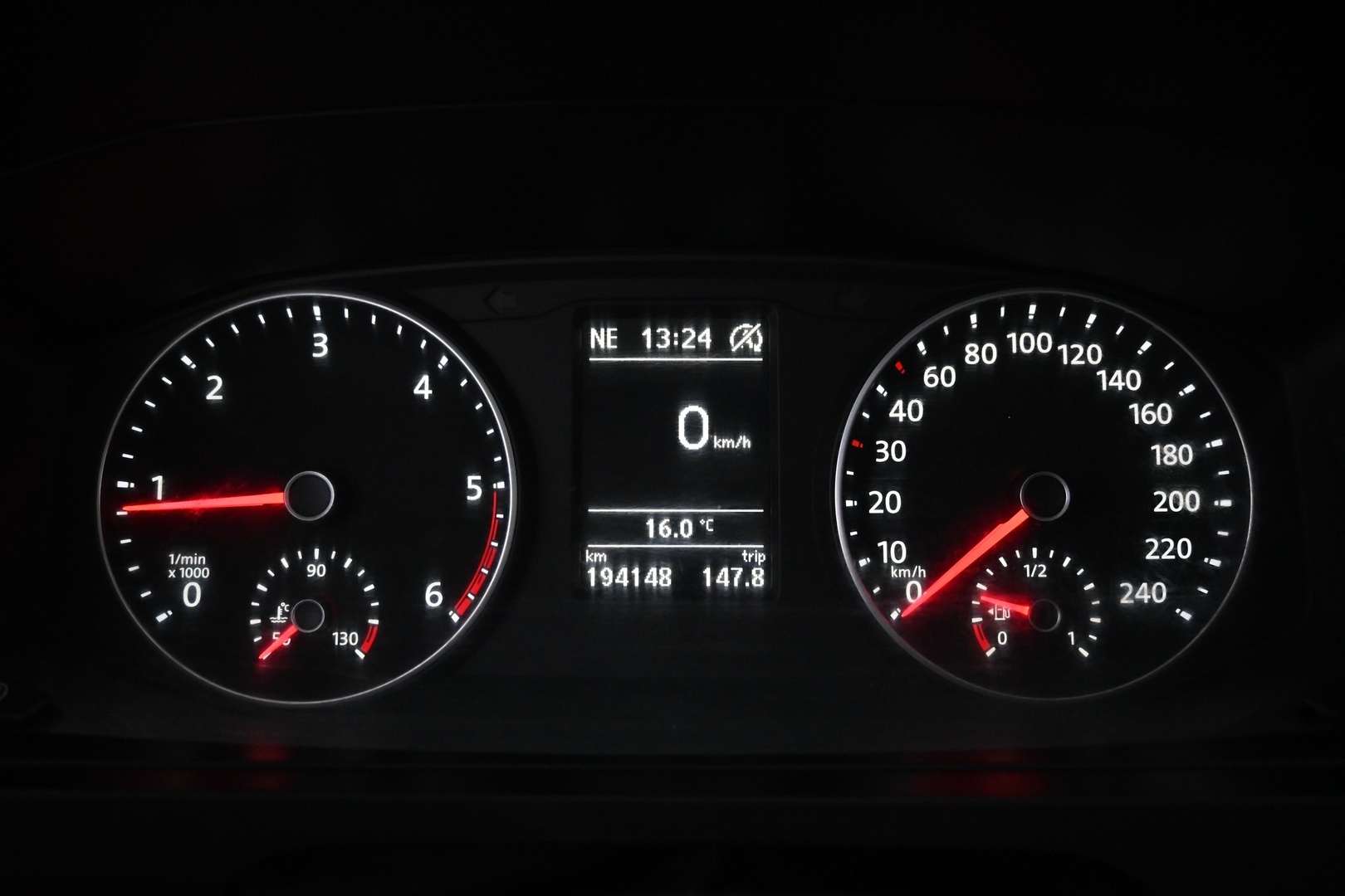 VOLKSWAGEN Transporter 2016