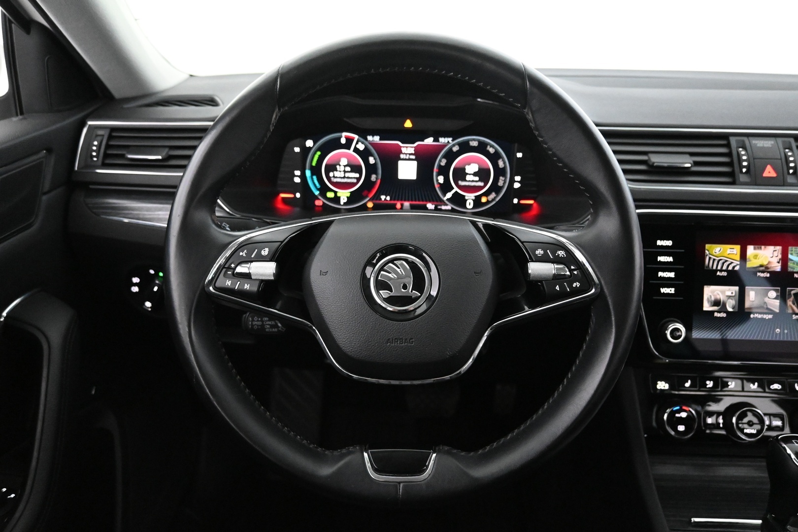 SKODA Superb 2022