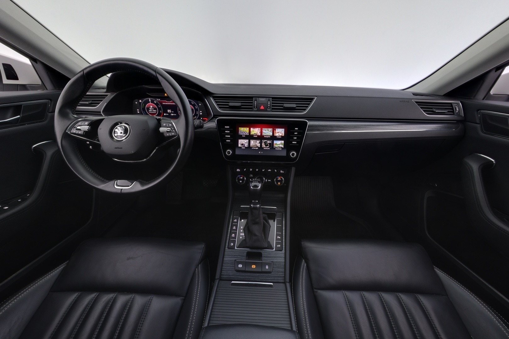 SKODA Superb 2022