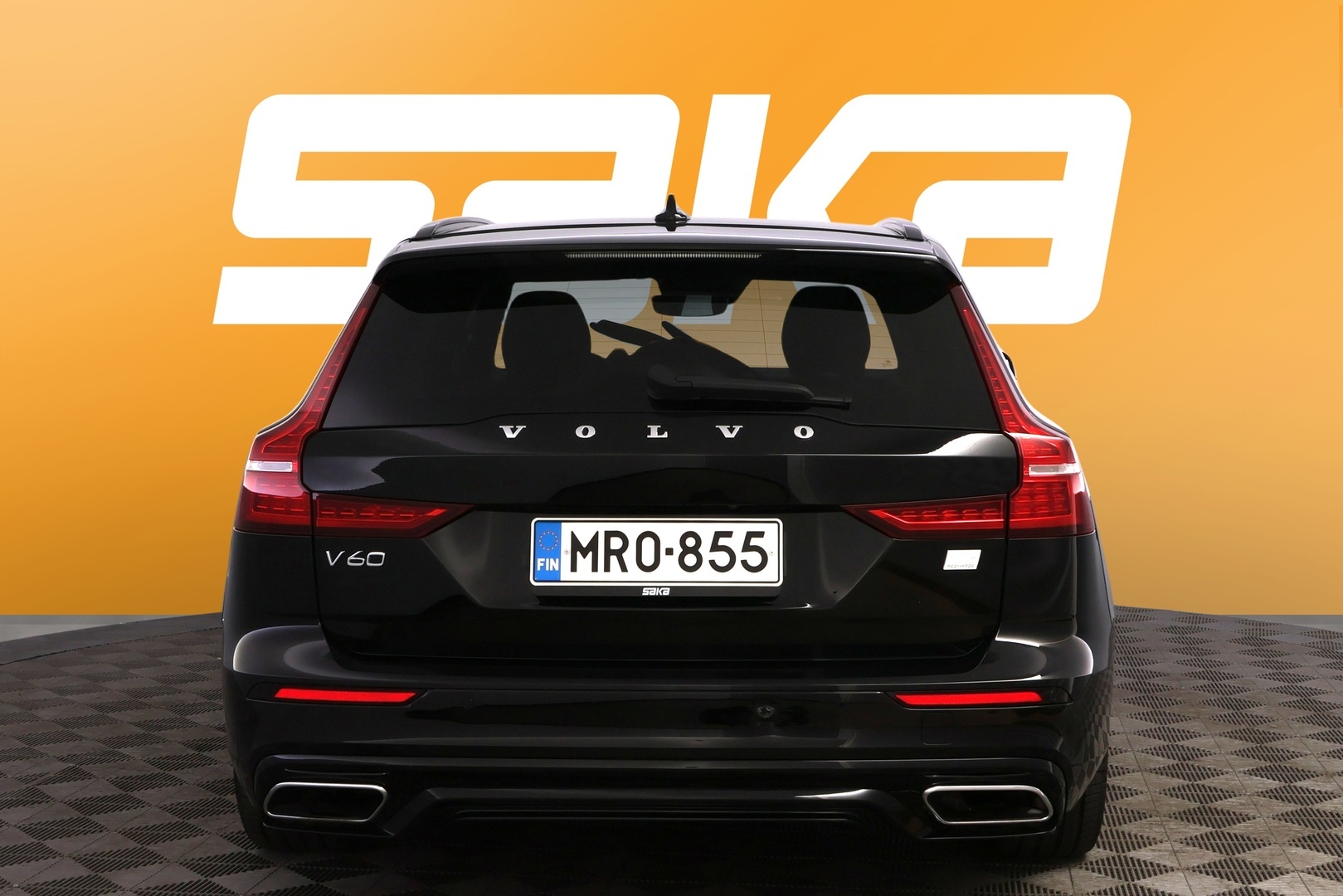 VOLVO V60 2022