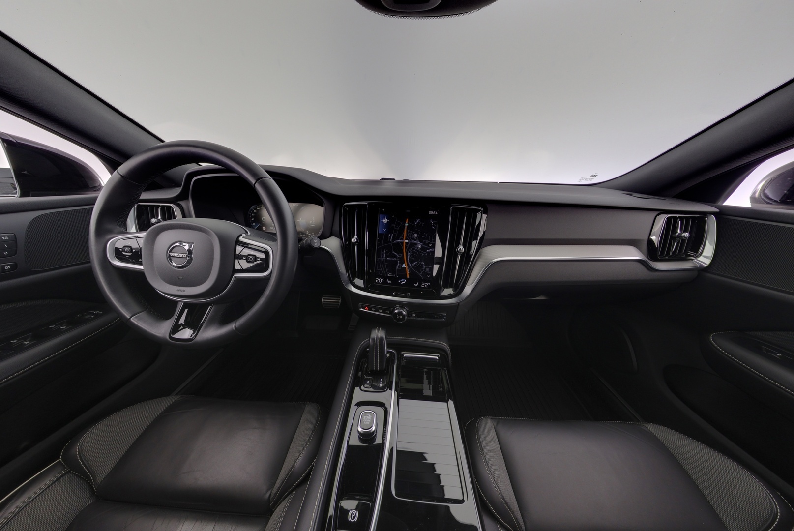 VOLVO V60 2022